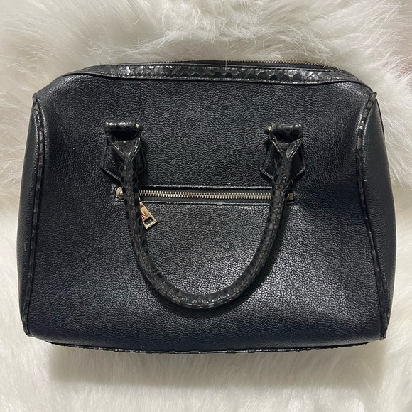 Nicole Lee Hilliard Boston Belt with Gold Embellish Handbag - Picture 3 of 6